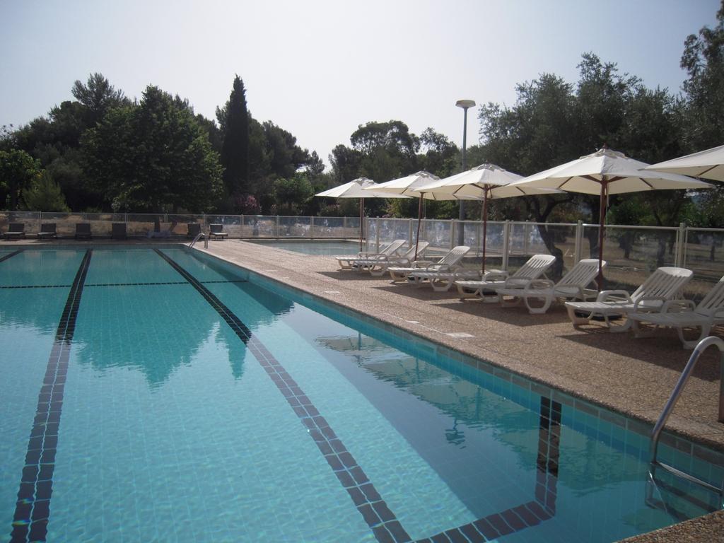 Le Domaine Des Oliviers Leilighet Saint-Cyr-sur-Mer Eksteriør bilde